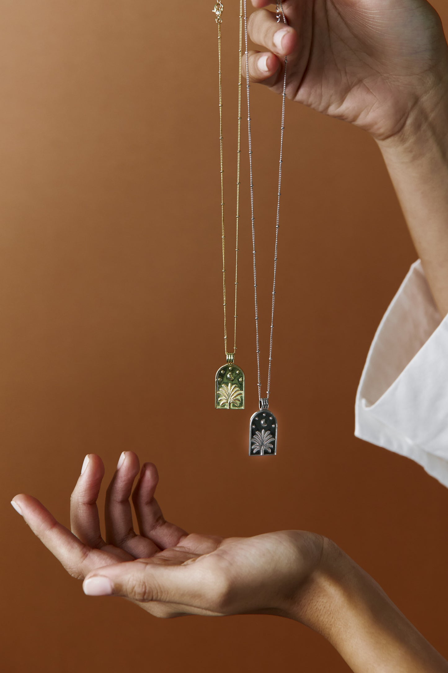 ARCH NECKLACE SILVER