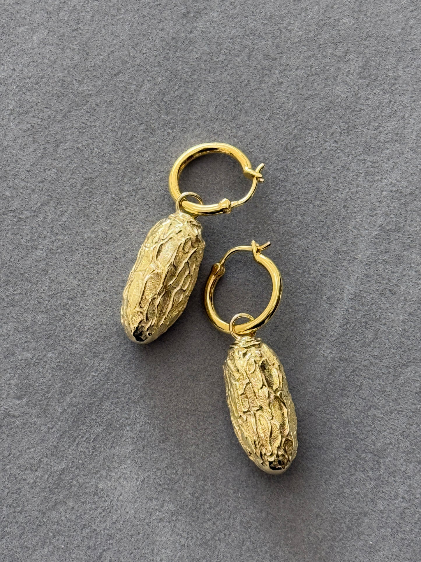 Dates Hoop Earrings & Cord Necklace