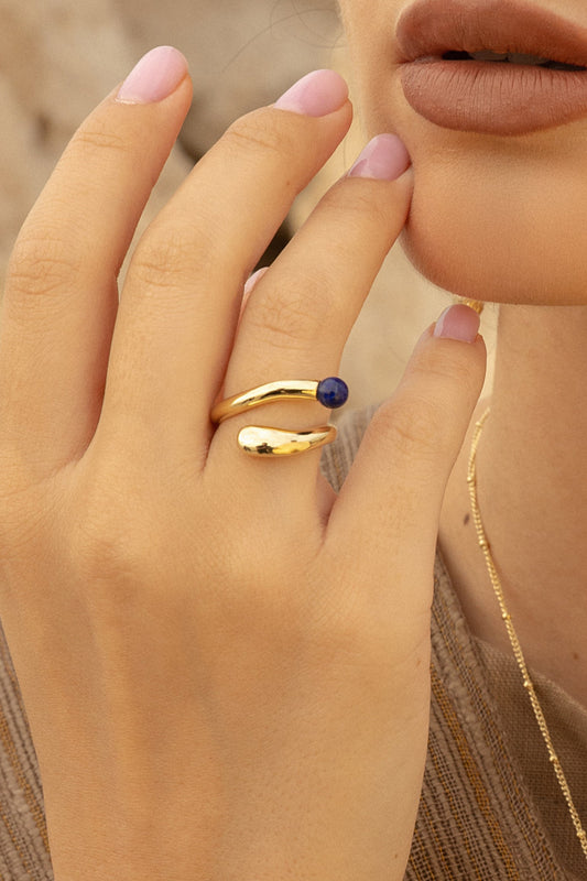 Swirl Ring with Lapis Lazuli
